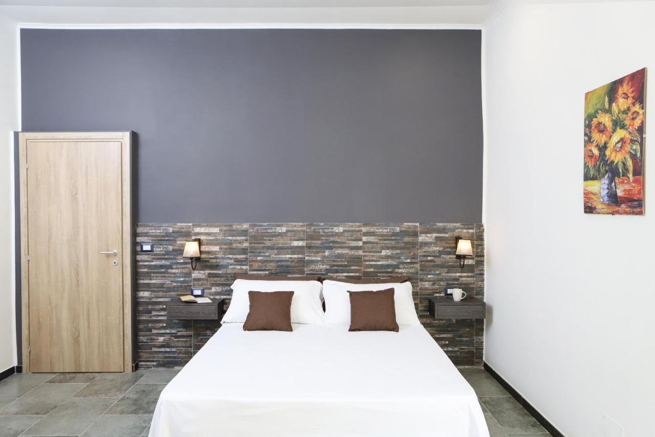 نابولي Gelso Apartments And Studio By Wonderful Italy المظهر الخارجي الصورة