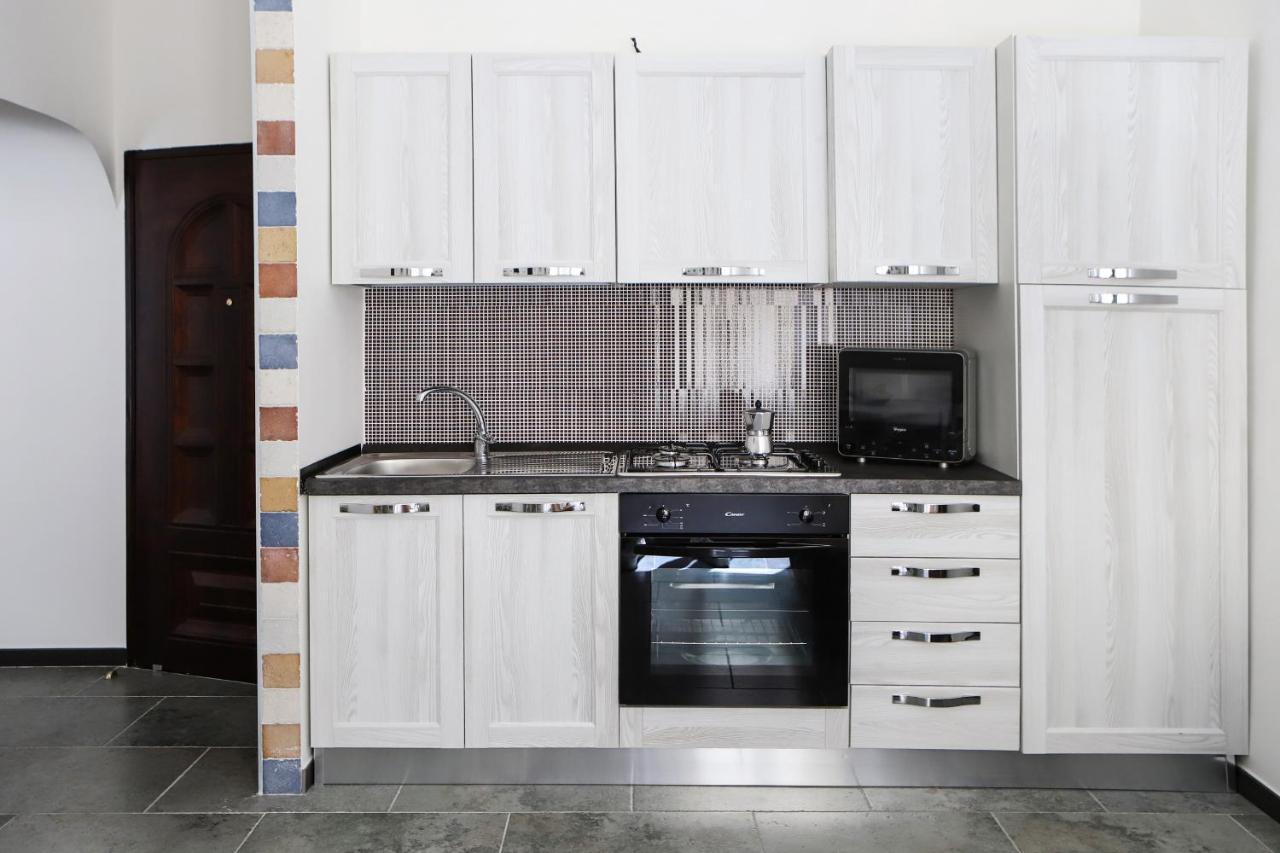 نابولي Gelso Apartments And Studio By Wonderful Italy المظهر الخارجي الصورة